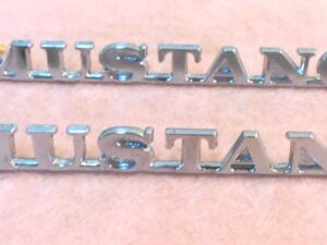 1965 1966 Mustang Coupe Convertible NOS FRONT FENDER 'MUSTANG' EMBLEM NAMEPLATES