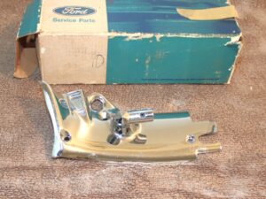 1964 1965 1966 Mustang GT Convertible NOS LH CONVERTIBLE TOP VISOR ARM BRACKET