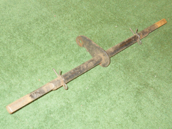 57-3738.jpg