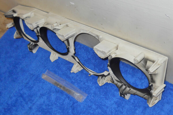 57-3772.jpg 57-3772.jpg