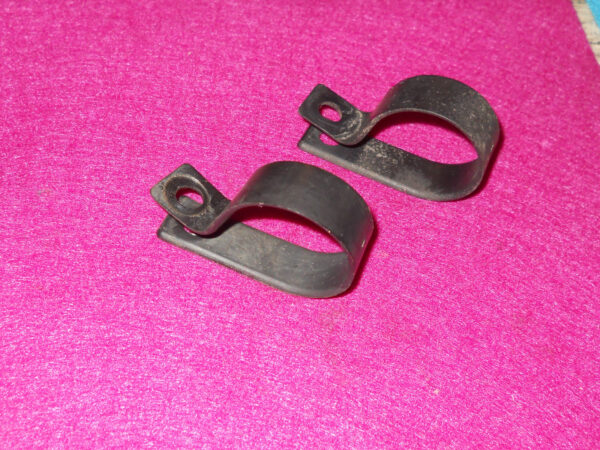 57-3843.jpg 57-3843.jpg