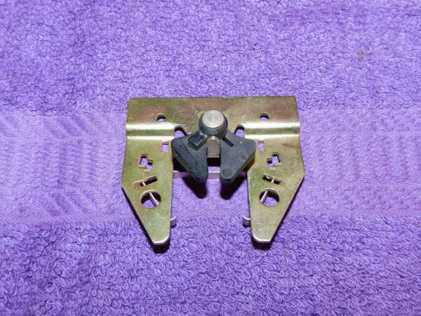 57-4032.jpg