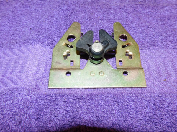 57-4033.jpg 57-4033.jpg