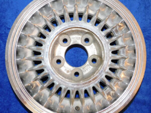 1954 1955 1956 Cadillac 62 60 70 Eldorado Biarritz 15x6 KELSEY HAYES SABRE WHEEL