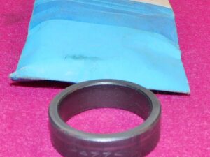 64-73 Ford Mustang Mercury NOS 31 SPLINE 9" REAR AXLE PINION .477 SPACER Daytona
