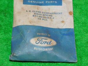 1957-60 Ford F100 F250 F350 Truck NOS LH DASH GLOVE BOX COMPARTMENT DOOR SPRING