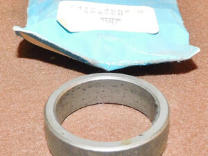 64-73 Ford Mustang Mercury NOS 31 SPLINE 9" REAR AXLE PINION .479 SPACER Daytona