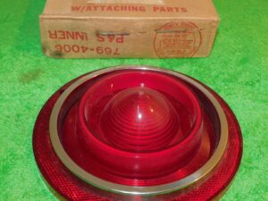 1962 Ford Galaxie 500 XL Victoria Sunliner ORIG NOS REAR TAIL LIGHT LAMP LENS