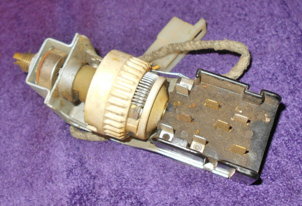 57-4395.jpg 57-4395.jpg