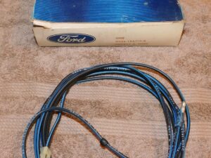 1971 1972 Fairlane Torino Fastback Sdn Formal Roof NOS DOME LAMP WIRING & SOCKET