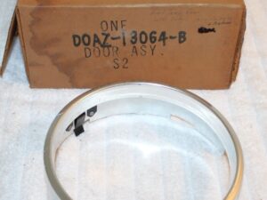1970 Ford Custom Galaxie 500 Hrdtp Conv Wagon NOS LH OUTER HEAD LAMP DOOR BEZEL