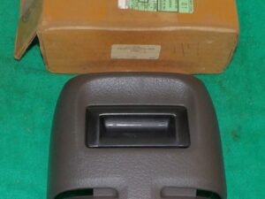 1996 Thunderbird LX Cougar Xr7 NEW NOS CENTER CONSOLE TRIM PANEL - REAR Saddle