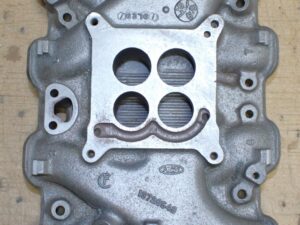 1970 1971 Ford Mustang Torino Cougar Cyclone Pantera 351C 4V INTAKE MANIFOLD