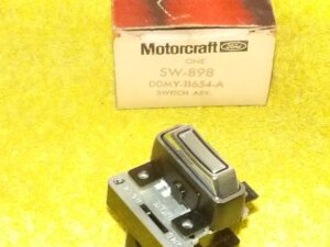 1970 Mercury Monterey Custom Marquis Brougham Marauder X100 NOS HEAD LAMP SWITCH