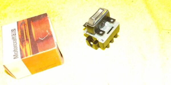 57-4964.jpg 57-4964.jpg
