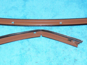 1998 1999 2000 2001 2002 Camaro Z28 SS T-TOP Coupe LH DOOR WEATHERSTRIP CHANNELS