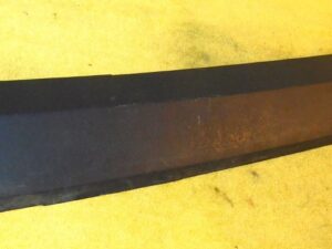 1971 1972 1973 Mustang ORIG FASTBACK FOLDDOWN BACK WINDOW LOWER FRAME TRIM PANEL
