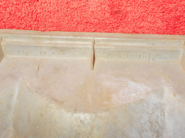 57-552.jpg 57-552.jpg