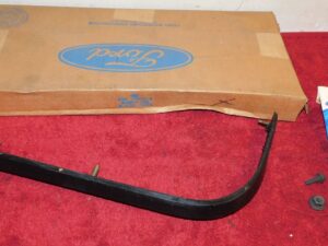 1973 Ford Custom Galaxie 500 LTD Brougham NOS REAR BUMPER RH SIDE HORIZONTAL PAD