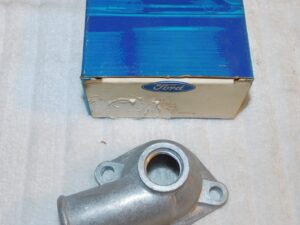 1978-80 Ford Fiesta NOS 4CYL 1600 1.6 THERMOSTAT HOUSING WATER OUTLET CONNECTOR