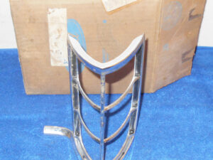 1973 1974 1975 1976 Ford Thunderbird NOS DS LH PARKING LAMP GRILLE DOOR BEZEL