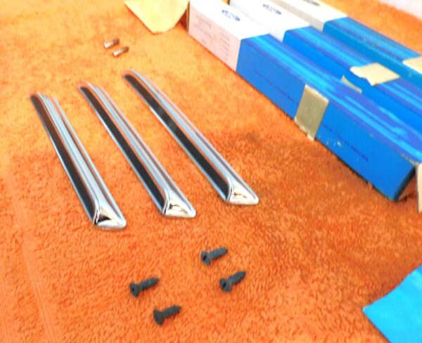 57-6133.jpg 57-6133.jpg