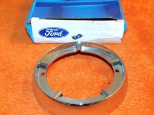 1967-1970 Ford Mustang Coupe GT CS GTA Grande NOS INTERIOR ROOF DOME LAMP DOOR