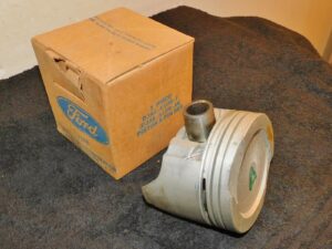 1973-82 Ford Torino F100 F250 LTD Mercury Lincoln NOS 400 PISTON & PIN .003 o/s