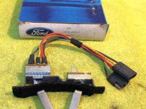 1970 1971 Thunderbird 1970 Lincoln Mark III NOS HEATER A/C FAN SWITCH w DEFOGGER