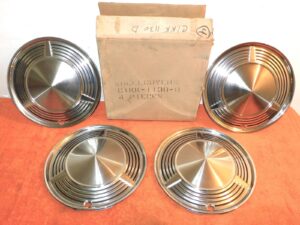 1960 1961 1962 Mercury Comet and Custom NOS FULL WHEEL COVERS HUB CAPS SET of 4