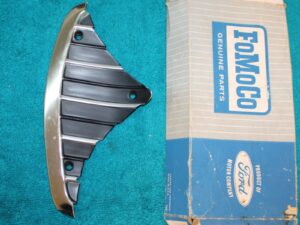 1967 Mercury Cyclone GT Hdtp Conv NOS RH HEAD LAMP HOUSING TRIM GRILLE END BEZEL
