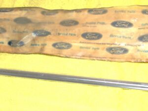 1974 1975 1976 Mercury Montego Mx Brougham NOS FRONT FENDER SIDE MOULDING Bright