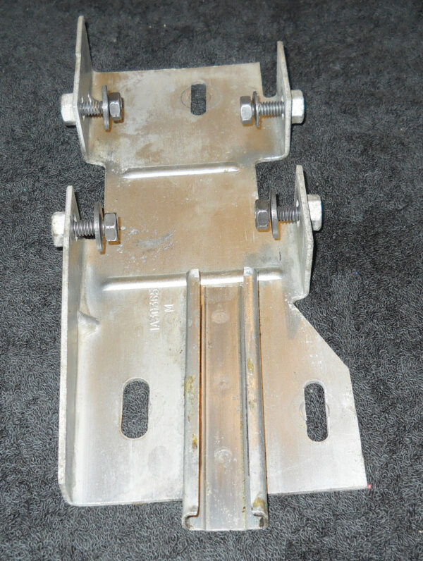 57-6807.jpg 57-6807.jpg