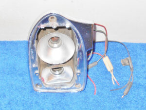 69 1970 1971 1972 1973 Jaguar XJ6 XJ12 Series1 LH REAR TAIL LIGHT BEZEL HOUSING