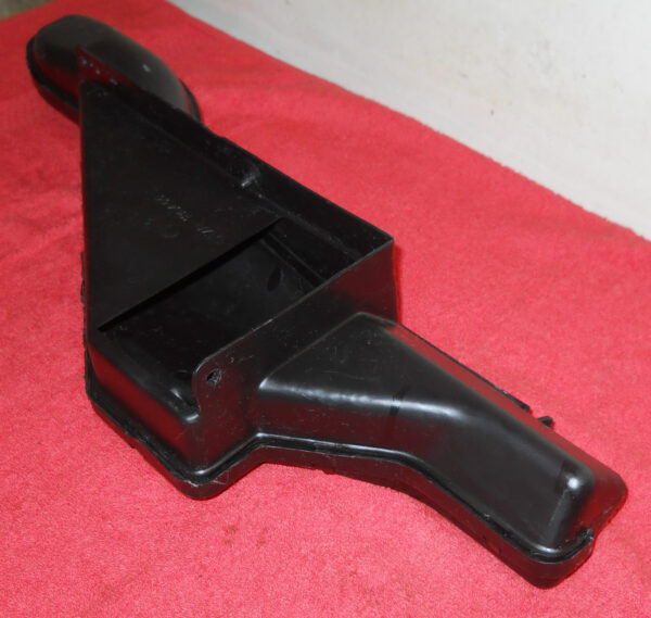 57-6885.jpg 57-6885.jpg