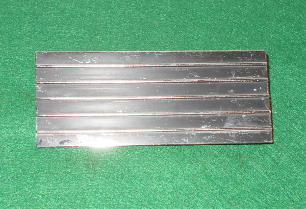 57-7031.jpg