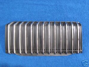 1968 Cougar Standard 6.5 Litre XR7 XR7-G GT ORIG DS LH HEAD LIGHT GRILLE DOOR