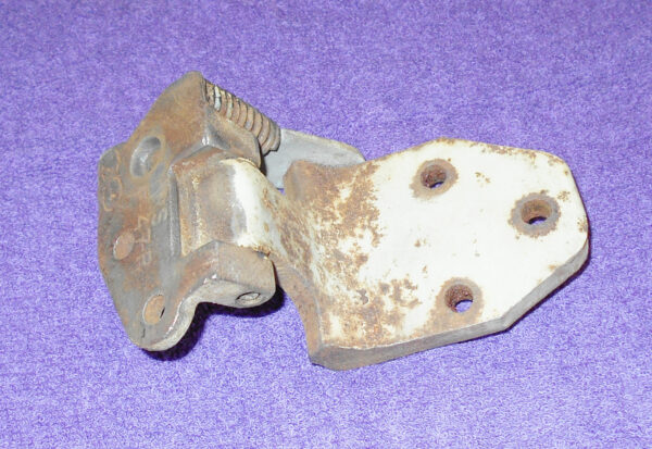 57-7104.jpg 57-7104.jpg