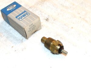 1957 Ford Custom Fairlane Car NOS 6-CYL WATER TEMPERATURE SENDER SENDING UNIT