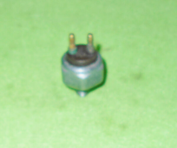 57-7418.jpg