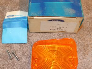 1966 1967 Ford Falcon Futura 1966 Ranchero NOS LH TURN SIGNAL PARKING LAMP LENS
