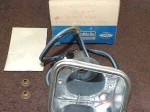 1962 Ford Fairlane 500 Sedan Coupe Wagon NOS LH FRONT PARKING LAMP DOOR & BODY
