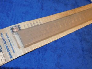 1997 1998 Ford F150 F250 2-Door Reg Cab NOS DOOR ENTRY SILL SCUFF PADS - PLATES