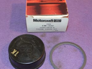 1961-1966 Ford Mustang Galaxie NOS 260 289 390 AUTOLITE CARBURETOR CHOKE HOUSING