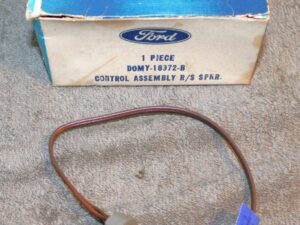 1970 Mustang Cougar Marauder MarkIII NOS RADIO REAR SEAT SPEAKER CONTROL SWITCH