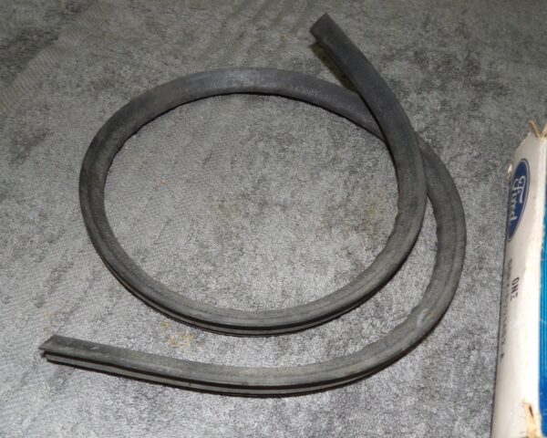 57-935.jpg 57-935.jpg