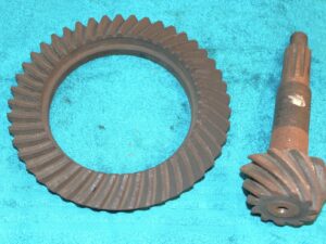 1952-1956 Ford Car Delivery Wagon F100 NOS REAR AXLE 4.09 RING GEAR & PINION KIT